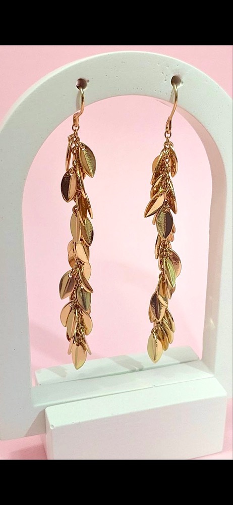 گوشواره طرح آویز برگ