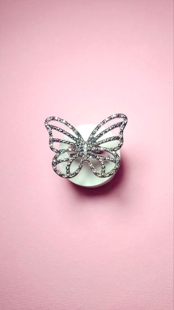 انگشتر پروانه