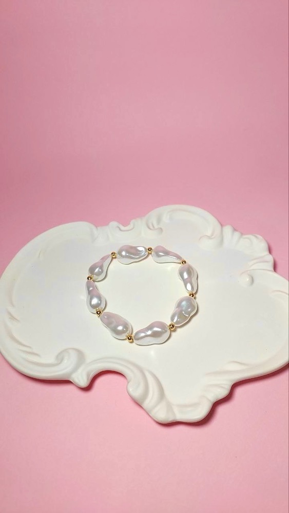 دستبند مروارید باروک